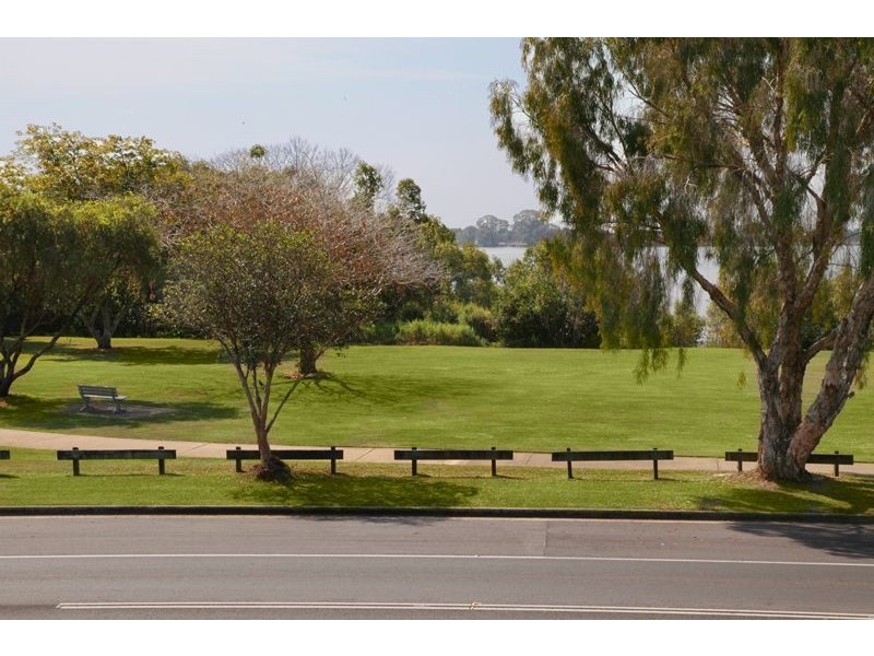 349 Bradman Avenue, Maroochydore QLD 4558