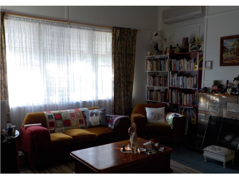 8 Phillips street, Minyip VIC 3392