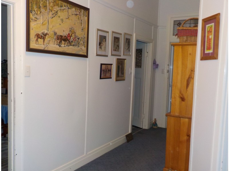 8 Phillips street, Minyip VIC 3392