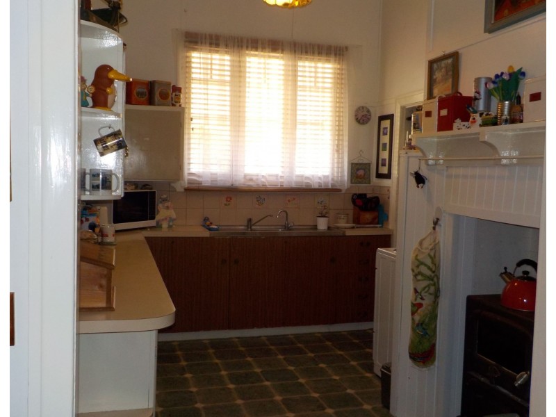 8 Phillips street, Minyip VIC 3392