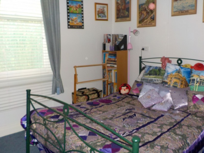 8 Phillips street, Minyip VIC 3392