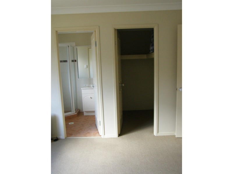 9 Mino Street, Springfield QLD 4300