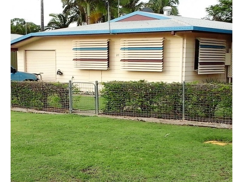 21 Elliott Street, Moura QLD 4718