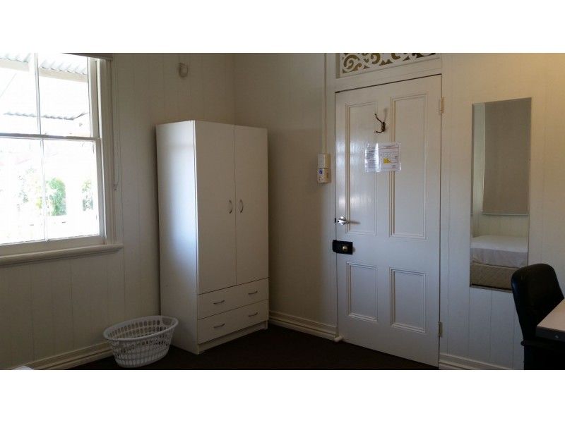 1a/27-29 Herston Road, Kelvin Grove QLD 4059