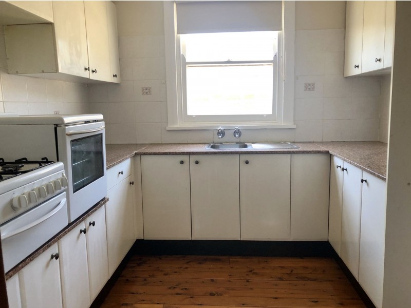 61 Bruce Ave, Belfield NSW 2191