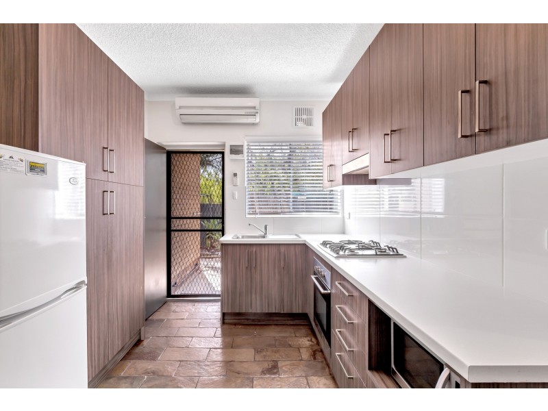 18/33 Cliff St, Glenelg East SA 5045