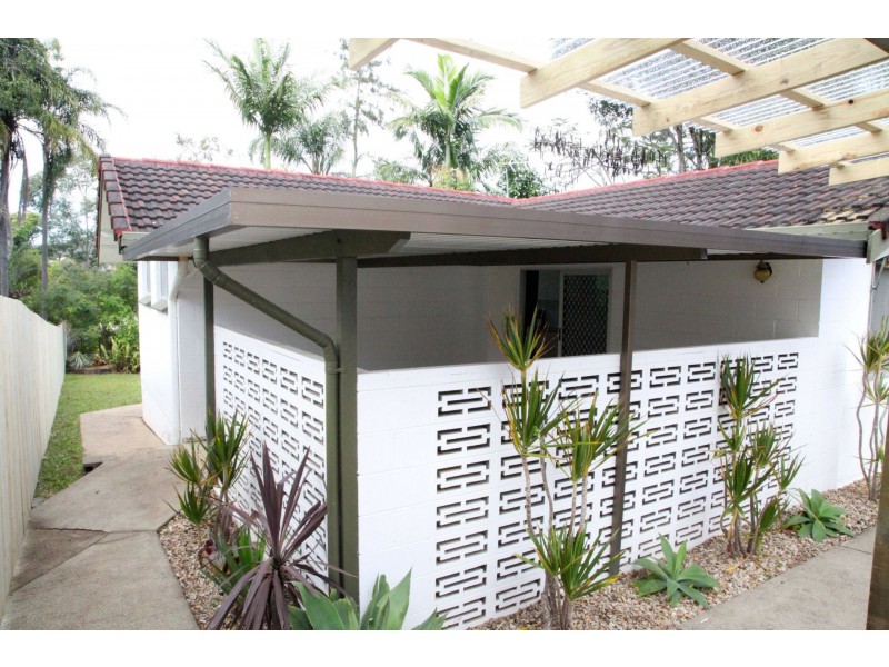 16b Maroong Crescent, Nerang QLD 4211