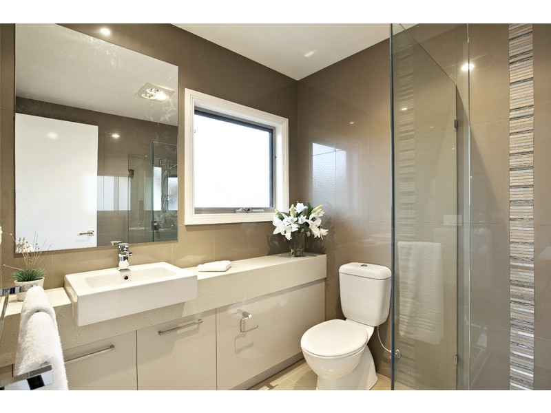 40B ANNE STREET, Mckinnon VIC 3204