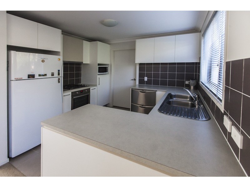 34 Whitfield Pde, Hammondville NSW 2170