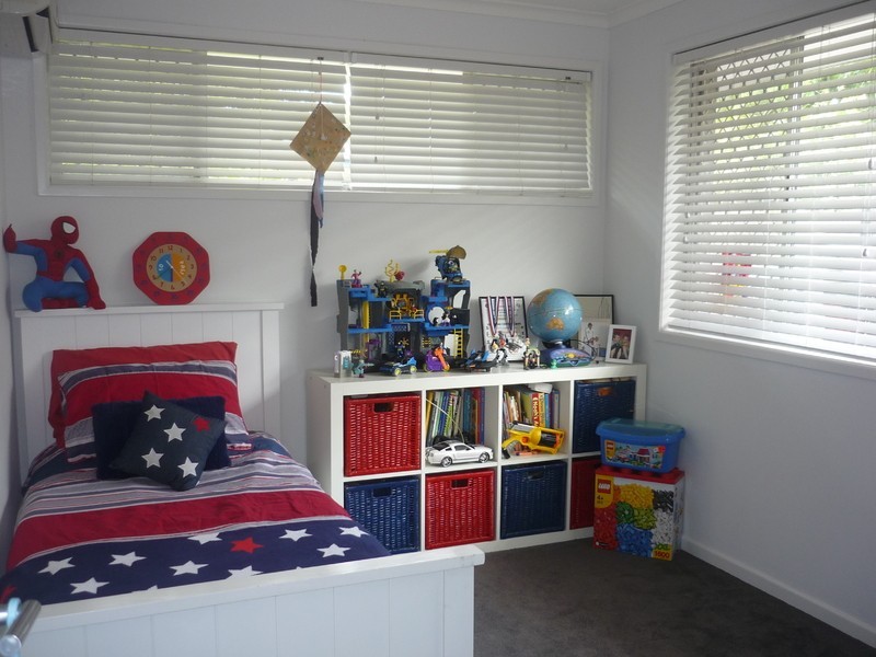 8 Kalimna Drive, Broadbeach Waters QLD 4218