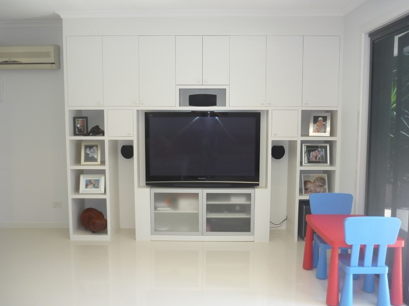 8 Kalimna Drive, Broadbeach Waters QLD 4218