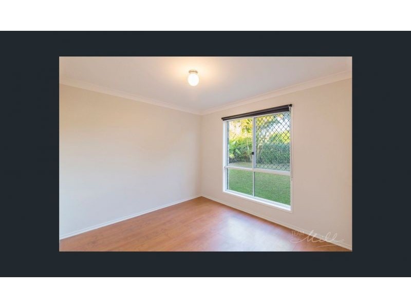 71 Bushland Drive, Regents Park QLD 4118