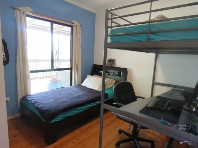 9 Waterfall Drive, Wongawallan QLD 4210