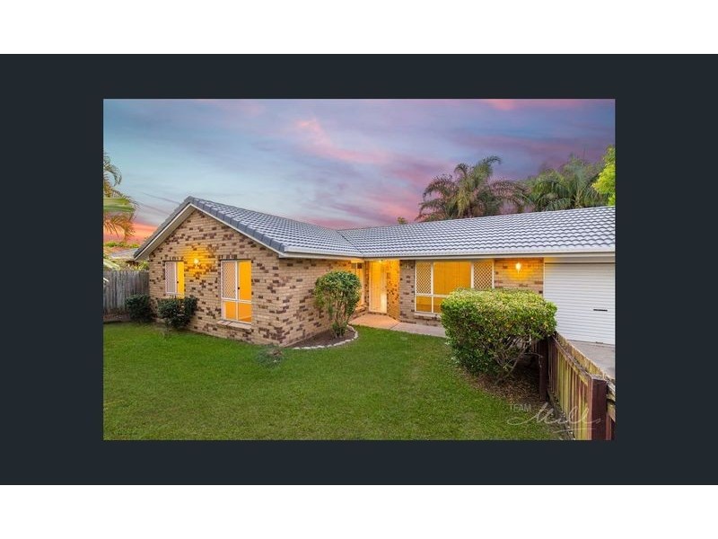 71 Bushland Drive, Regents Park QLD 4118