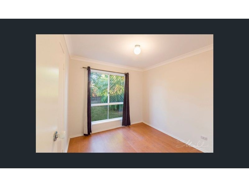 71 Bushland Drive, Regents Park QLD 4118