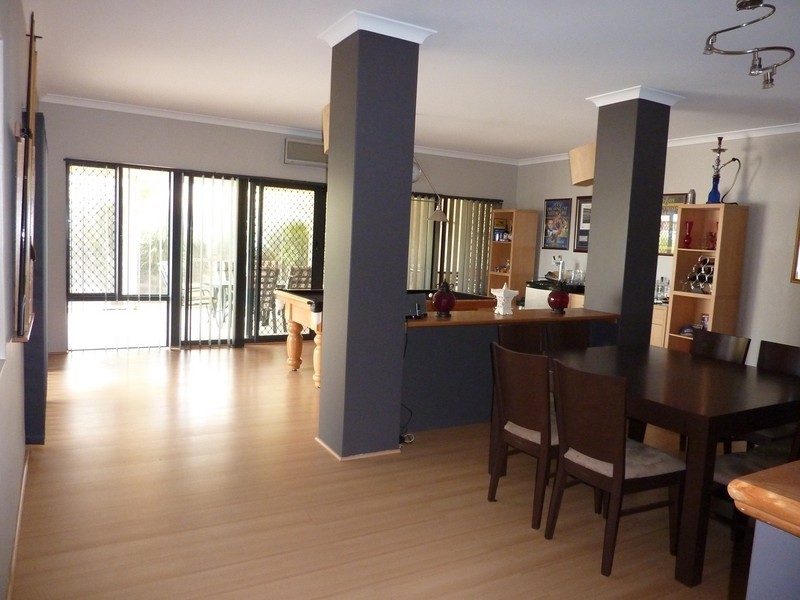 20 Zaragoza Drive, Port Kennedy WA 6172