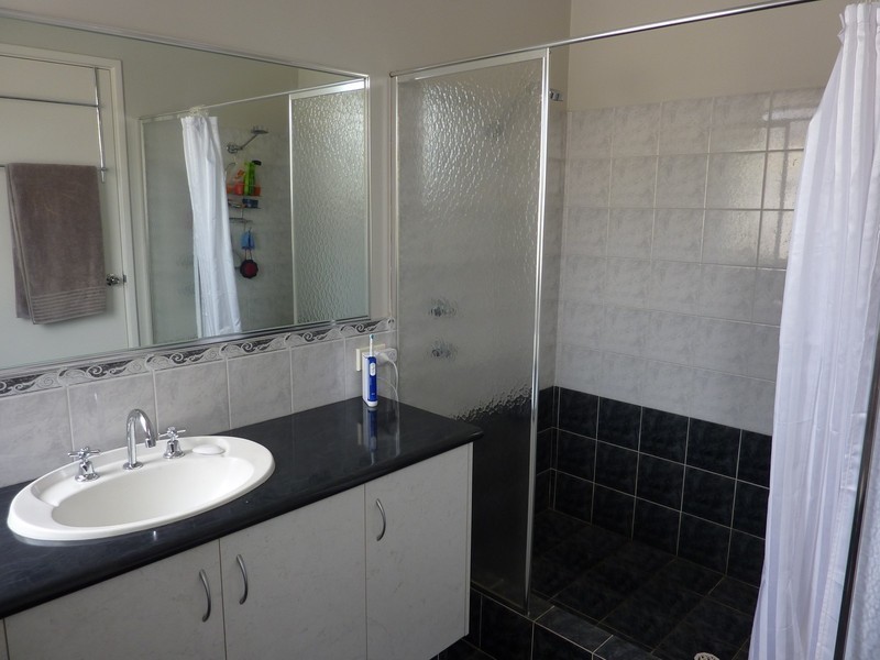 20 Zaragoza Drive, Port Kennedy WA 6172