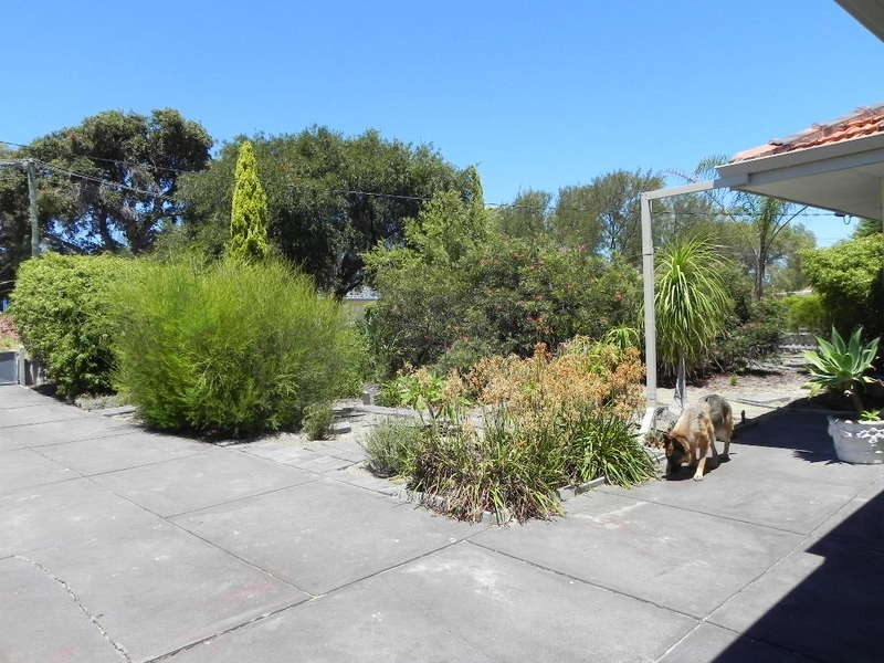 84 Callison Way, Koondoola WA 6064