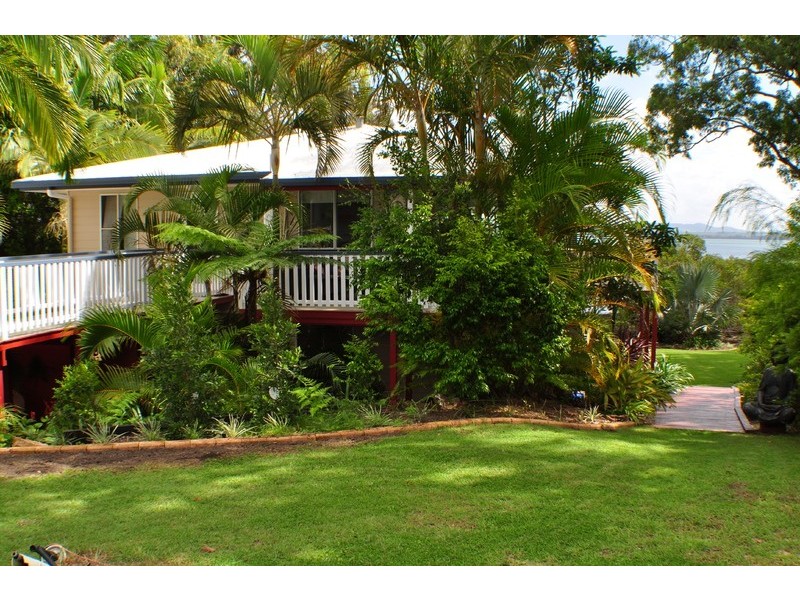 53  ATTUNGA ST NTH, Macleay Island QLD 4184