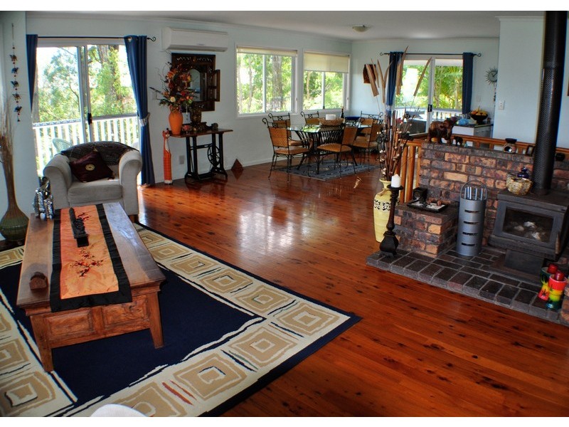 53  ATTUNGA ST NTH, Macleay Island QLD 4184