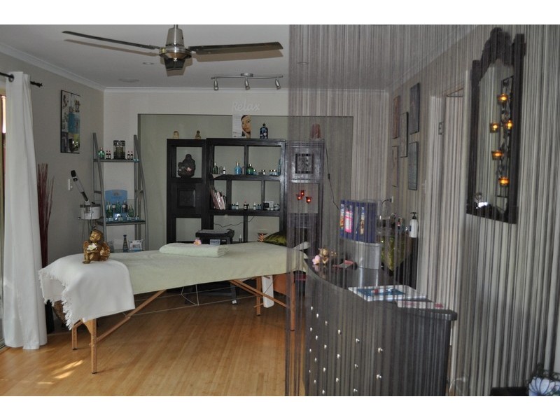 53  ATTUNGA ST NTH, Macleay Island QLD 4184