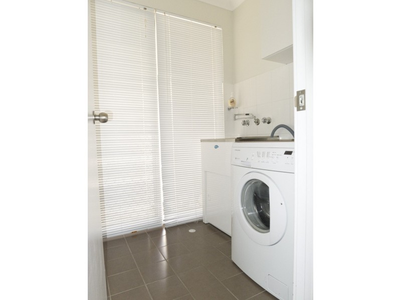 5a Shakespeare Ave, Balcatta WA 6021