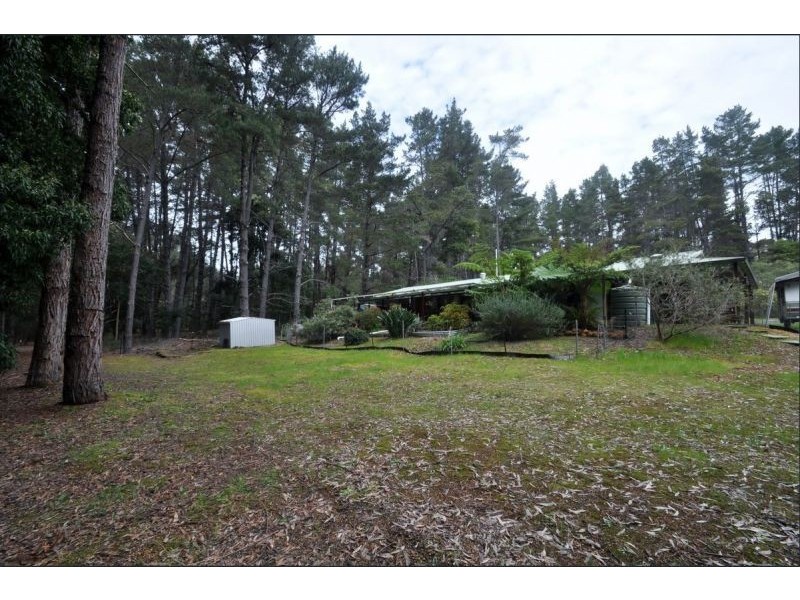 9 karri Lane, Quinninup WA 6258