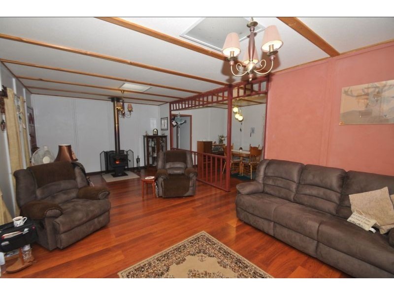 9 karri Lane, Quinninup WA 6258