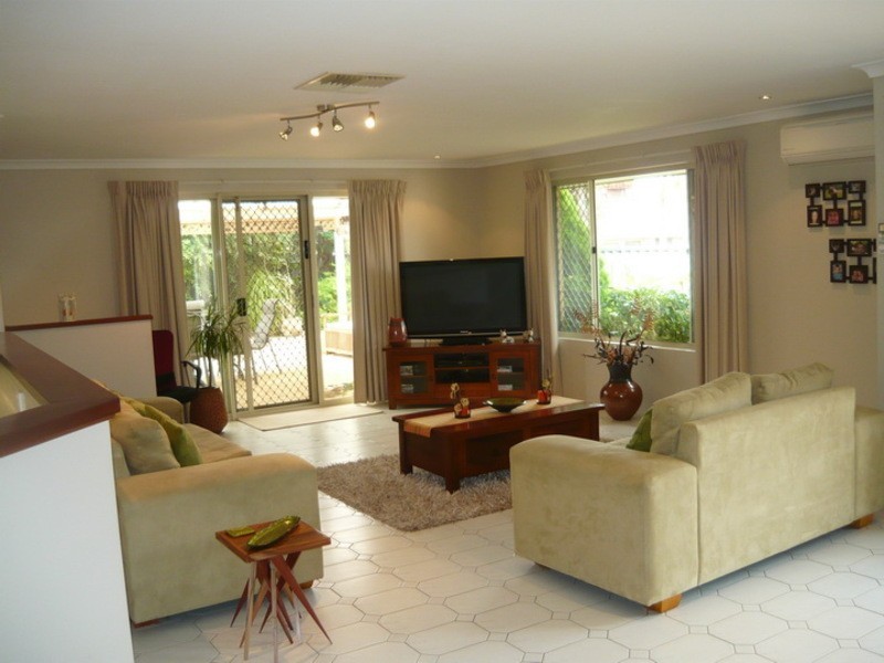 10 Shadyglen Mews, Edgewater WA 6027