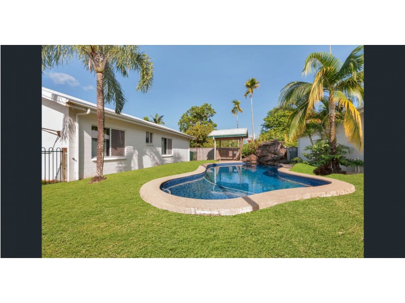 4/12-14 Ireland Cr, Whitfield QLD 4870