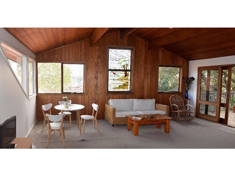 13 MITCHELL ST, Greenwich NSW 2065