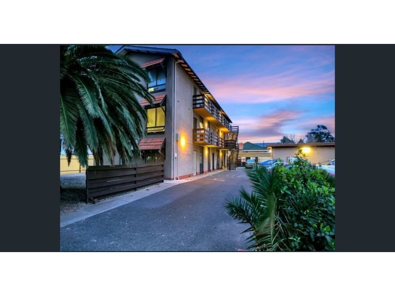 3/17 Caroline Street, Glenelg North SA 5045