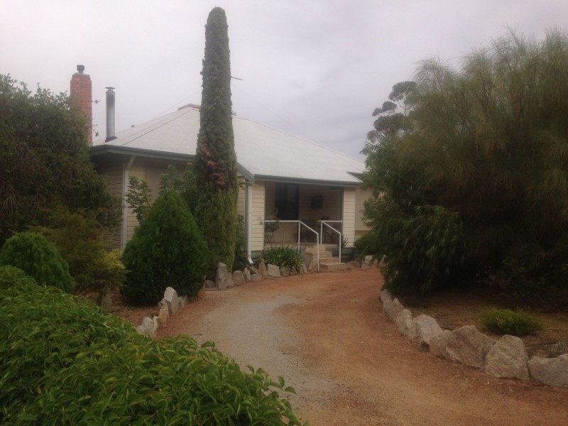 112 Johnson St, Bruce Rock WA 6418