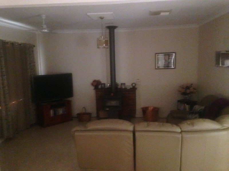 112 Johnson St, Bruce Rock WA 6418