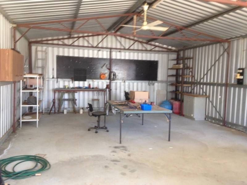 112 Johnson St, Bruce Rock WA 6418