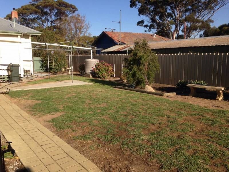 112 Johnson St, Bruce Rock WA 6418