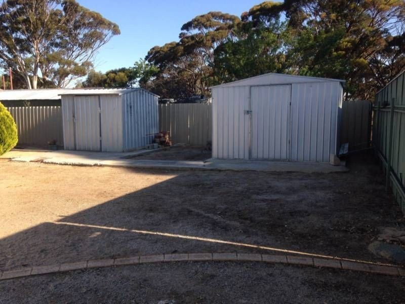 112 Johnson St, Bruce Rock WA 6418