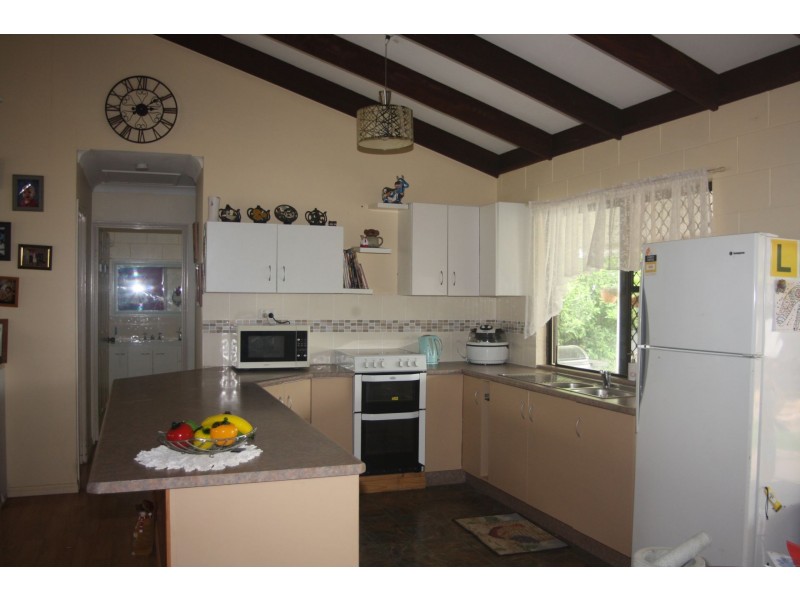 49 Rosewood Ave, Kelso QLD 4815