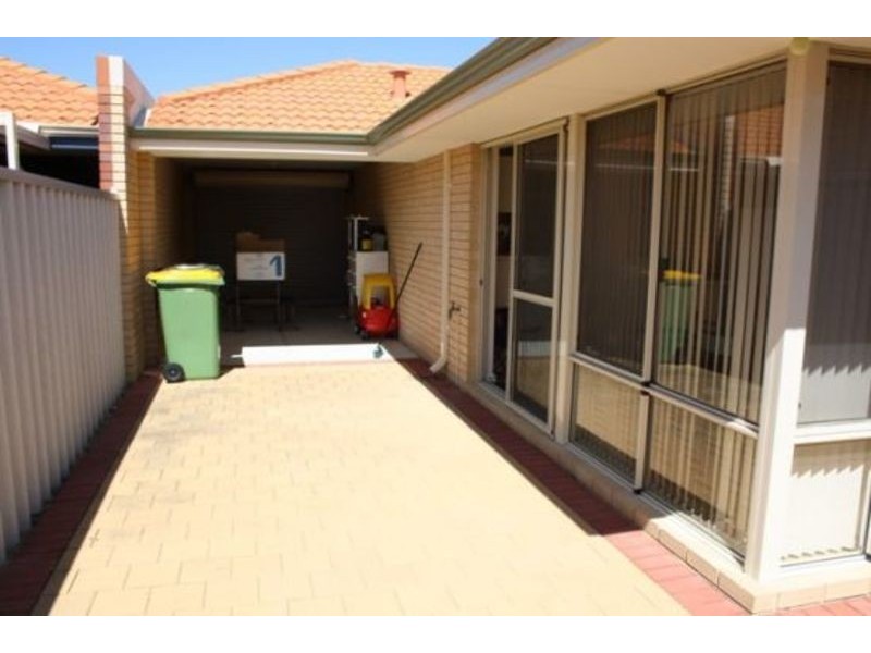 11 Durance Drive, Port Kennedy WA 6172