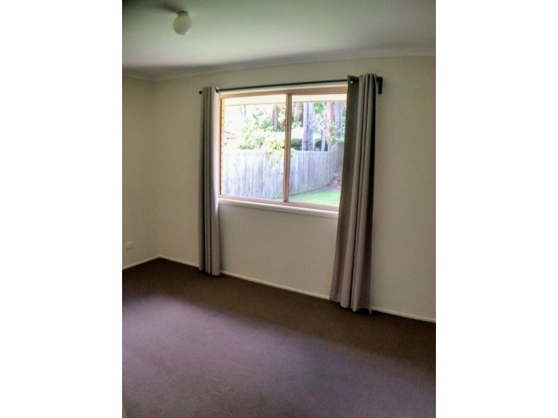 4 Cinema Street, Oxenford QLD 4210