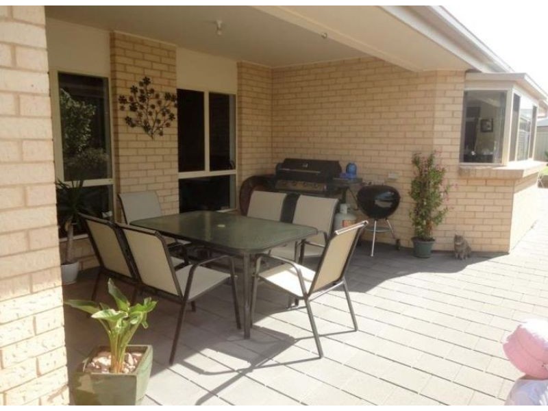 15 Dittmar Crt, Goolwa SA 5214