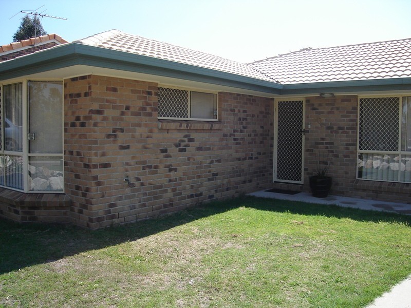 10 Olivine Place, Springfield QLD 4300