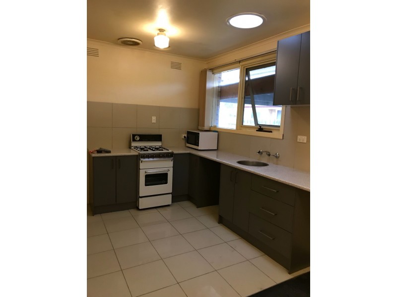 7 Wordsworth Street, Mooroolbark VIC 3138