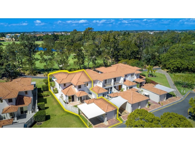 8107 Magnolia Gardens Court, Hope Island QLD 4212
