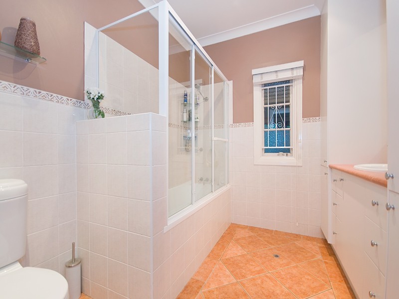 63 Taabinga Street, Wavell Heights QLD 4012