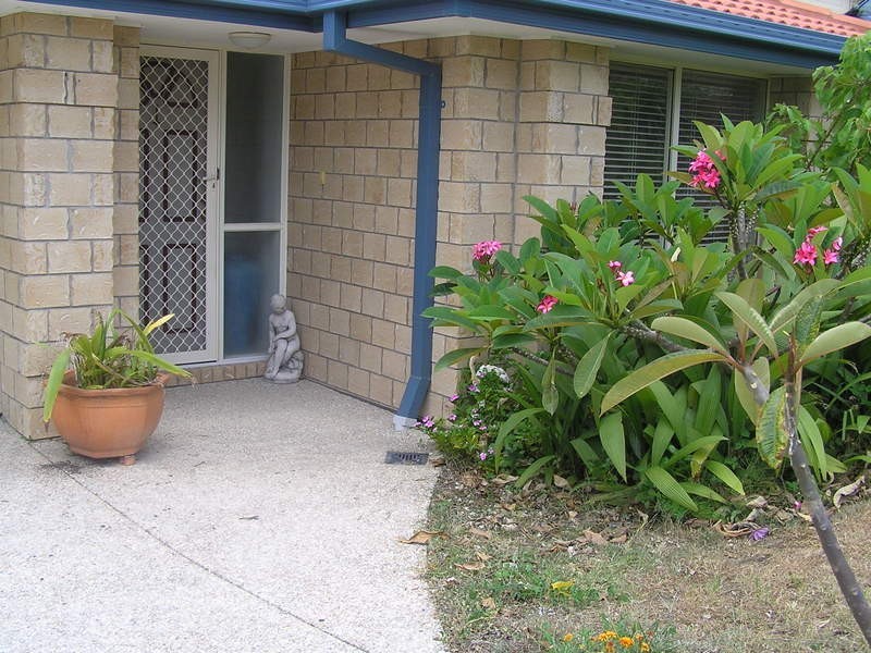 10  Buddy Holly close, Parkwood QLD 4214