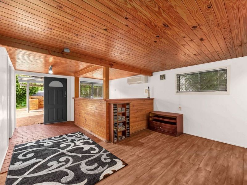 3 Kaldo Grove, Ferny Hills QLD 4055