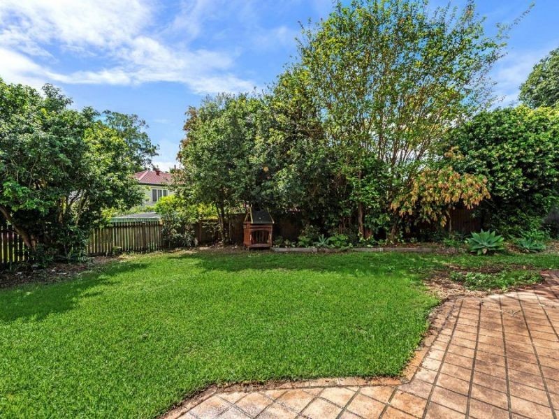 3 Kaldo Grove, Ferny Hills QLD 4055
