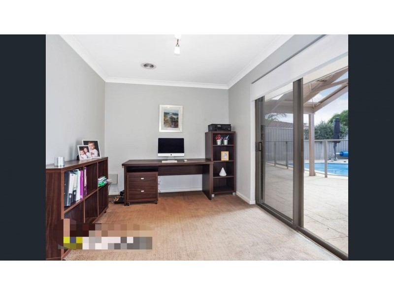 17 congdon way, Booragoon WA 6154