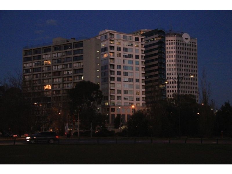 1502/82 Queens Road, Melbourne VIC 3004